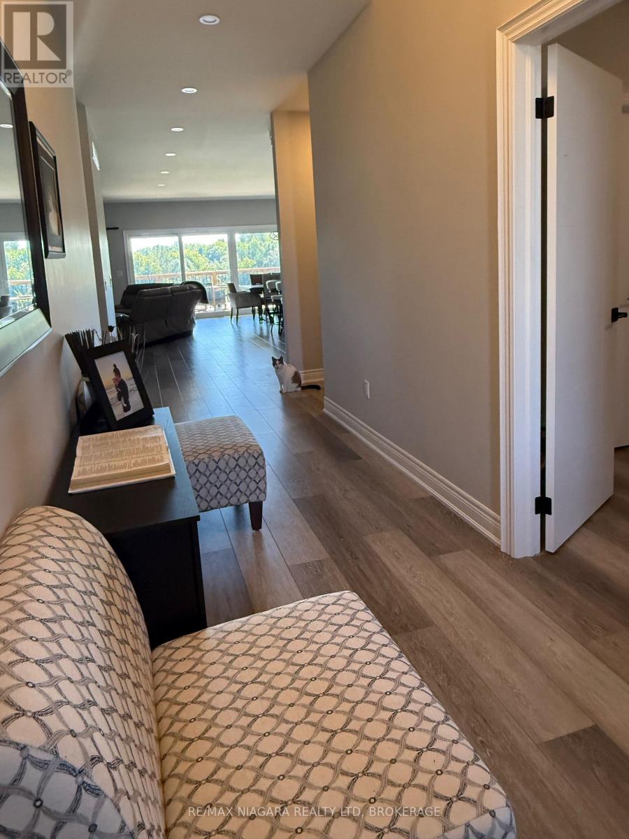 250 Colbeck Drive S, Welland (Coyle Creek), Ontario  L3C 0B4 - Photo 6 - X13863146