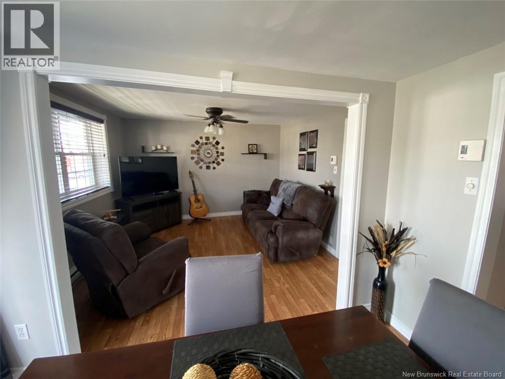 16 46th Avenue, Edmundston, New Brunswick  E3V 3B2 - Photo 5 - NB149099