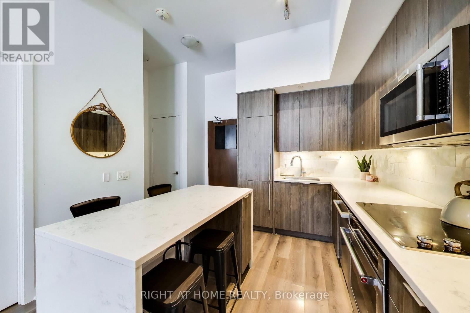 113 - 38 Iannuzzi Street, Toronto, Ontario  M5V 0S2 - Photo 7 - C13862898