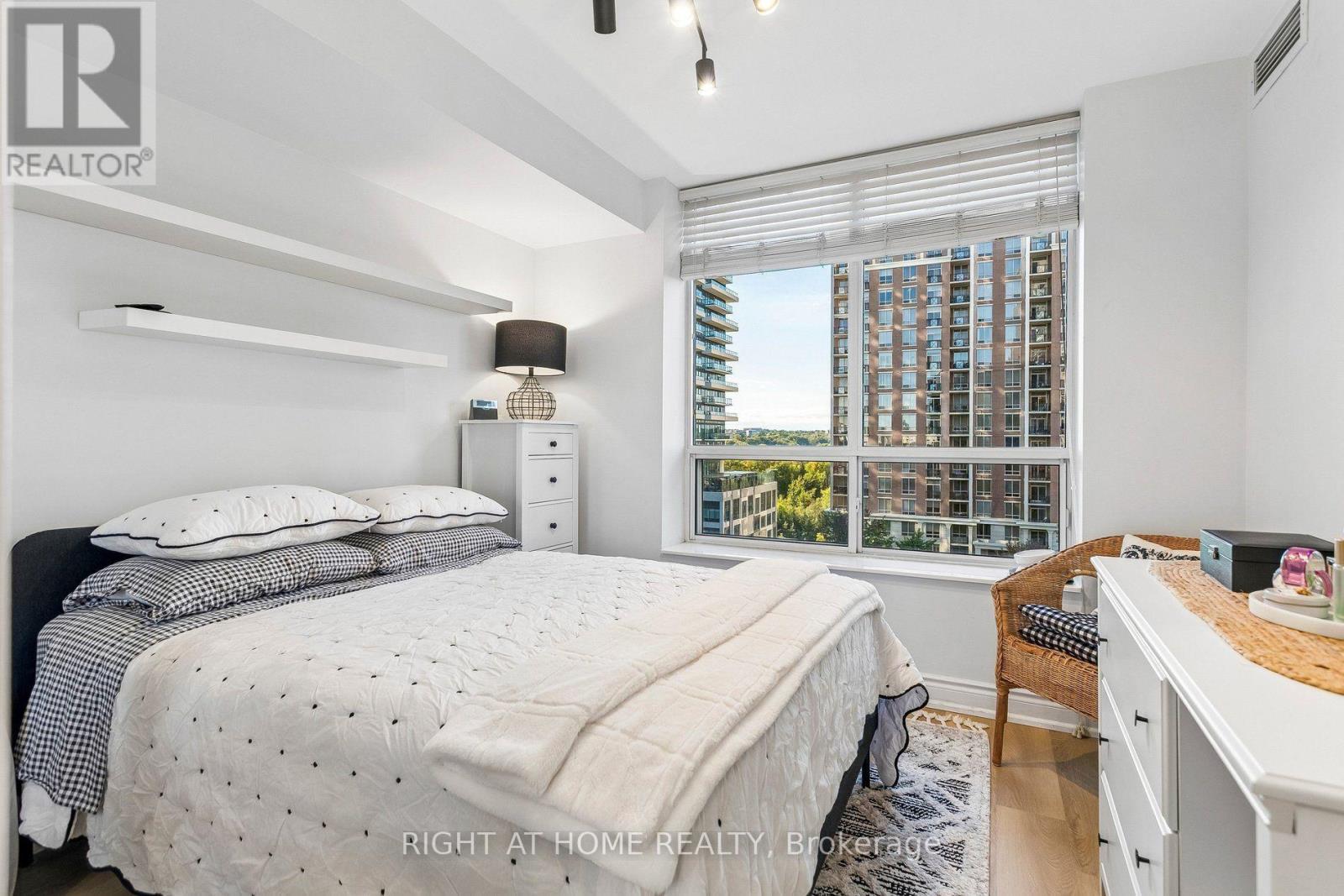 805 - 1103 Leslie Street, Toronto, Ontario  M3C 4G8 - Photo 15 - C13863086