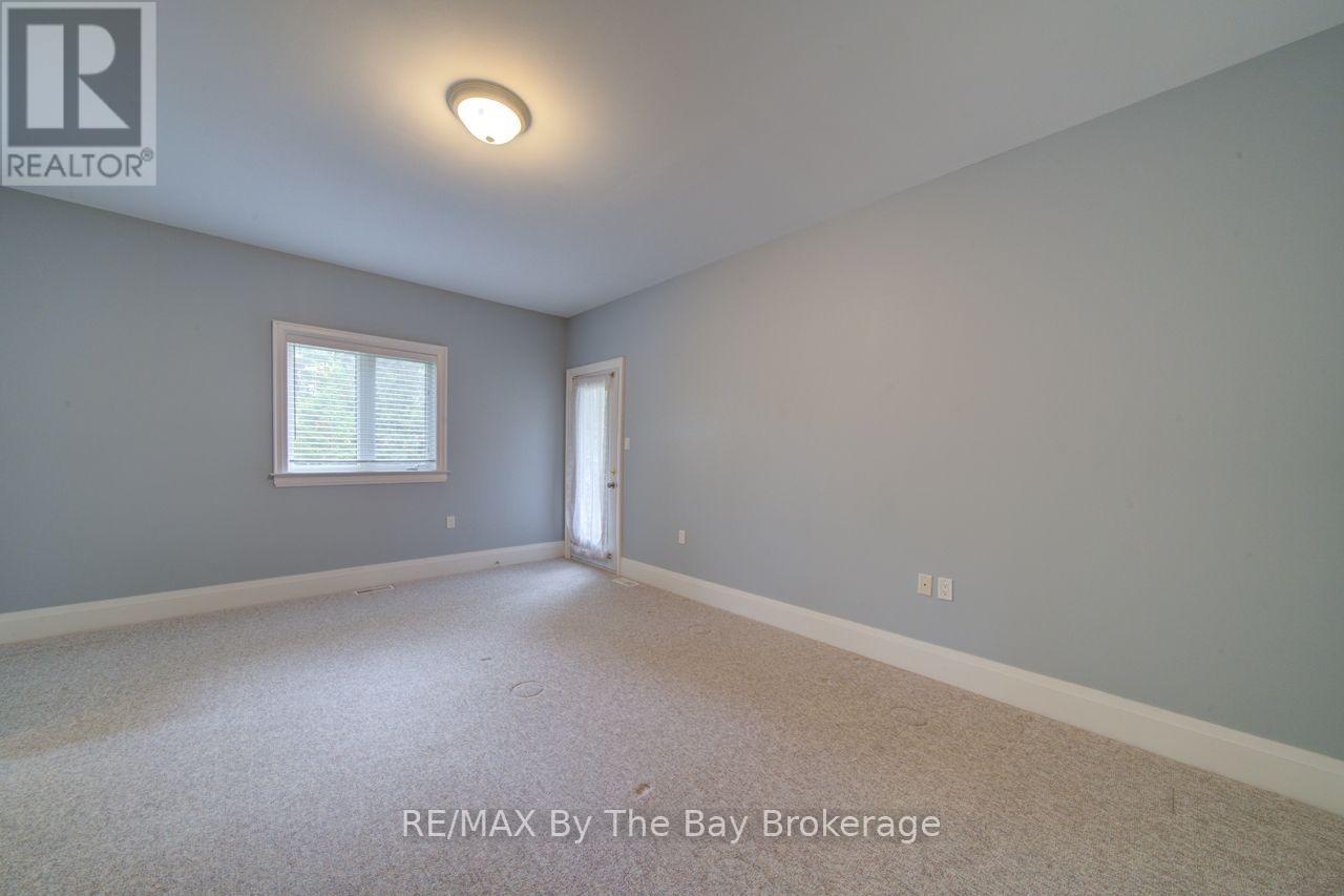 12 51 Street S, Wasaga Beach, Ontario L9Z 1X5 - Photo 29 - S13863040