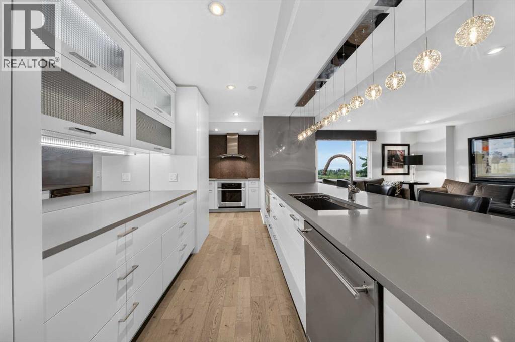 506 507, 3232 Rideau Place SW