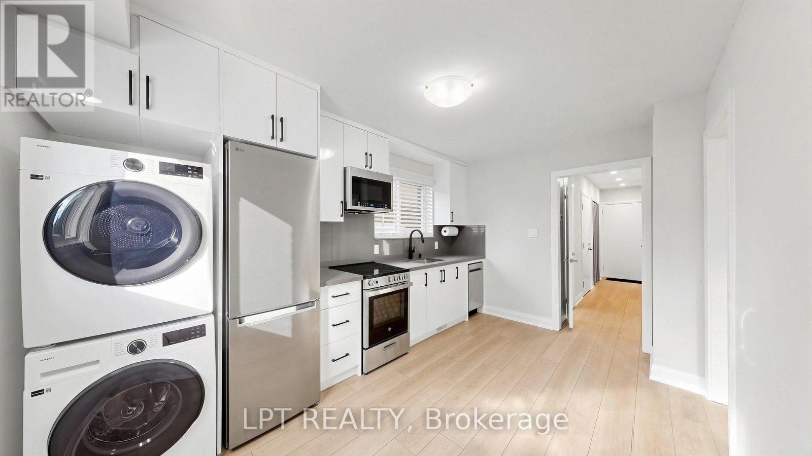 Main Floor Apt. - 477 Cosburn Avenue, Toronto, Ontario  M4J 2N6 - Photo 13 - E13863062