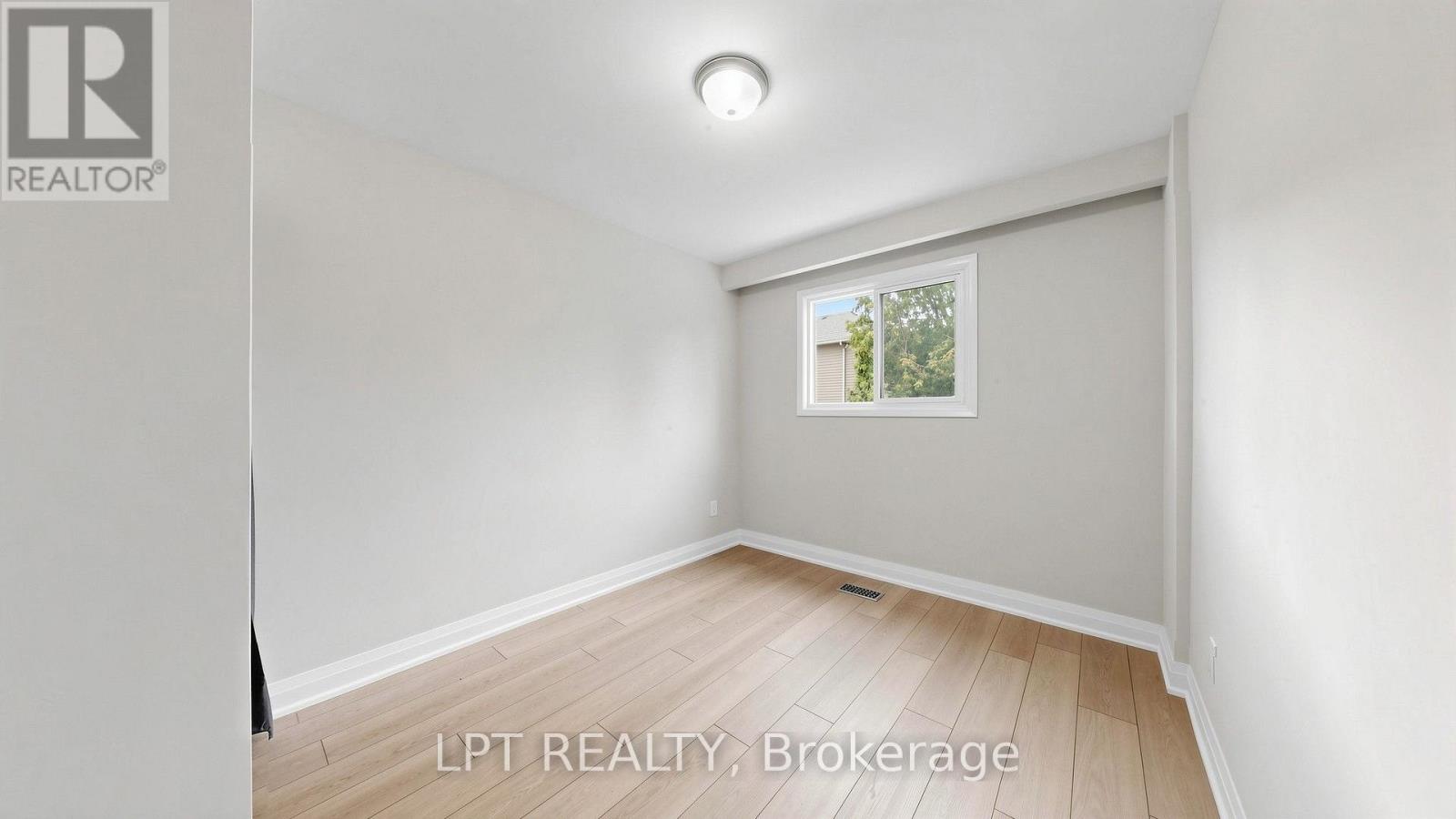 Main Floor Apt. - 477 Cosburn Avenue, Toronto, Ontario  M4J 2N6 - Photo 22 - E13863062