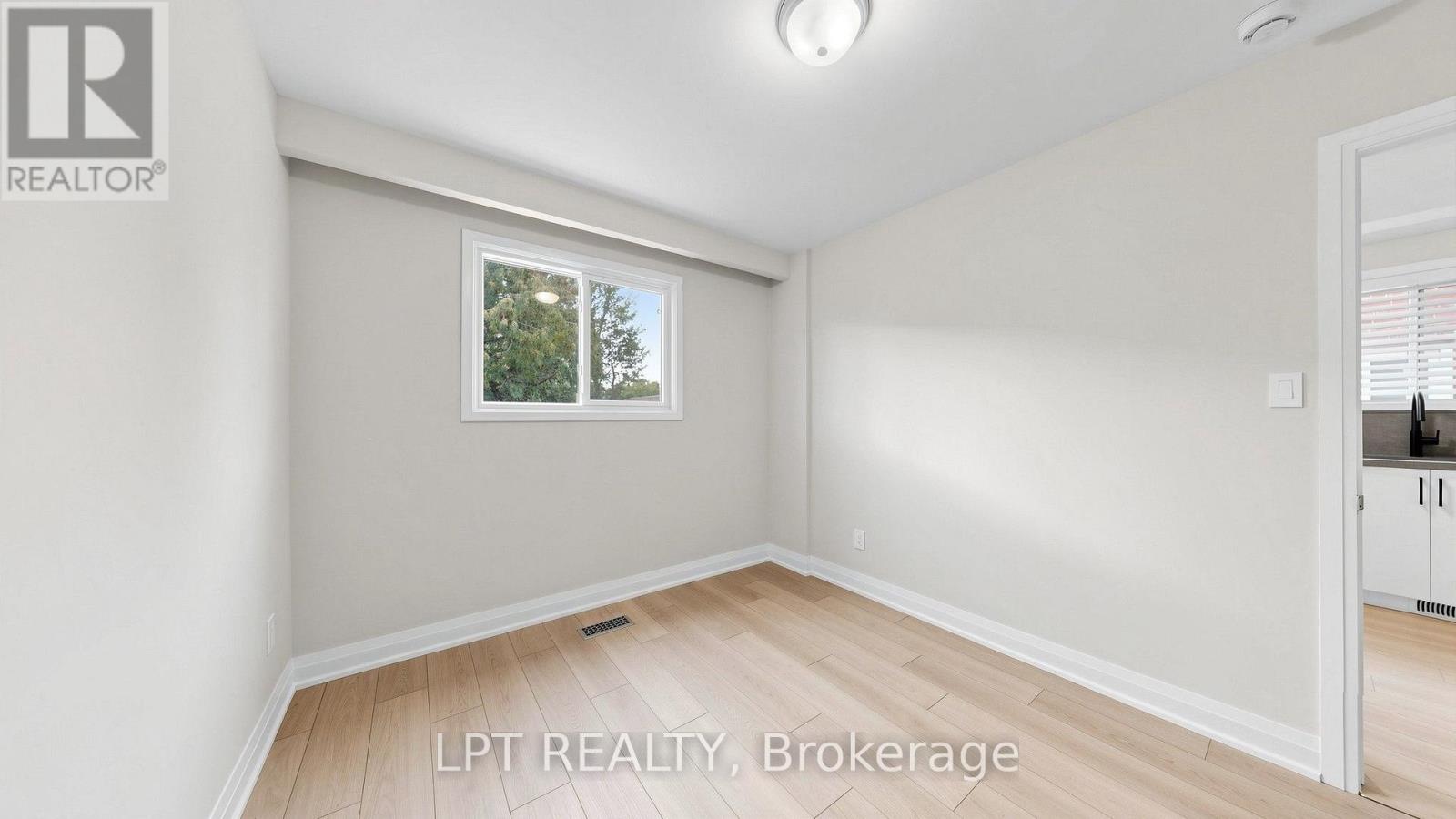 Main Floor Apt. - 477 Cosburn Avenue, Toronto, Ontario  M4J 2N6 - Photo 23 - E13863062