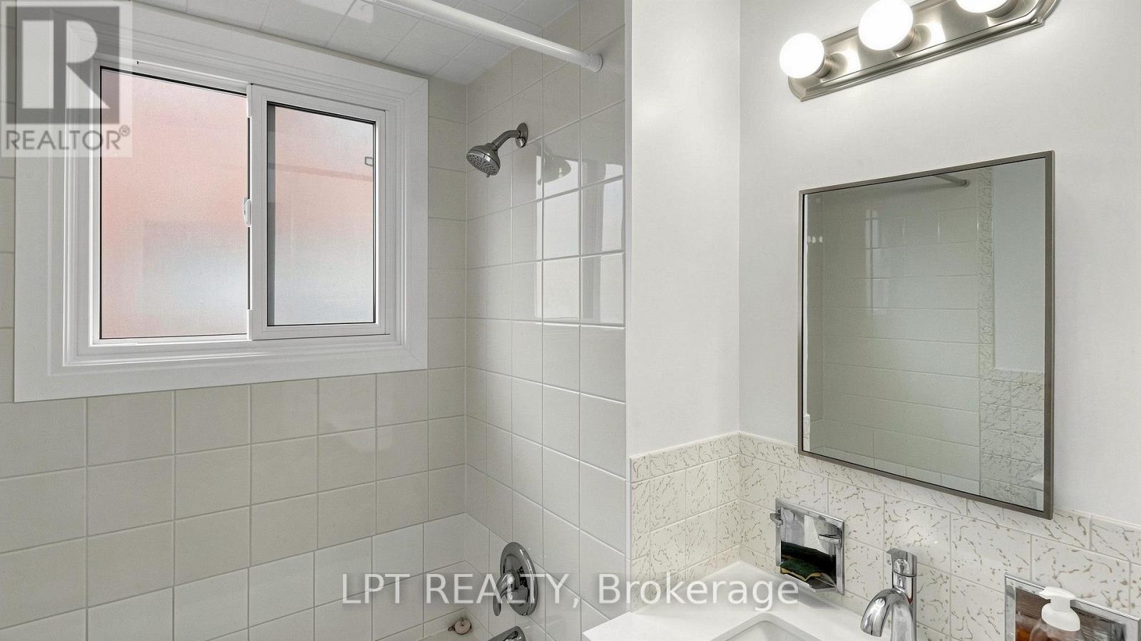 Main Floor Apt. - 477 Cosburn Avenue, Toronto, Ontario  M4J 2N6 - Photo 28 - E13863062