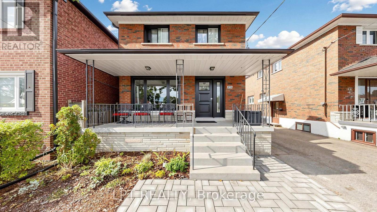 Main Floor Apt. - 477 Cosburn Avenue, Toronto, Ontario  M4J 2N6 - Photo 4 - E13863062