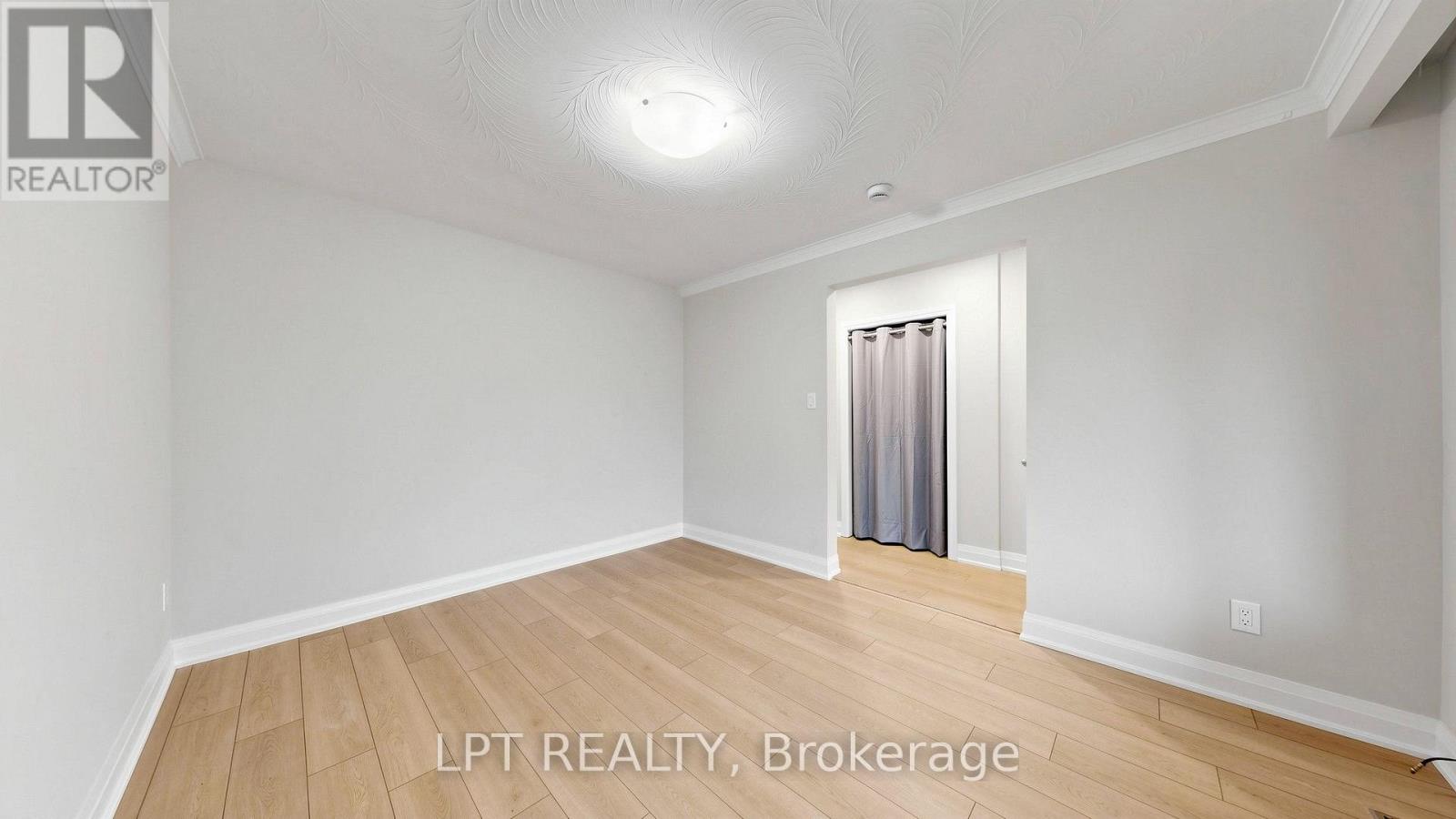 Main Floor Apt. - 477 Cosburn Avenue, Toronto, Ontario  M4J 2N6 - Photo 9 - E13863062