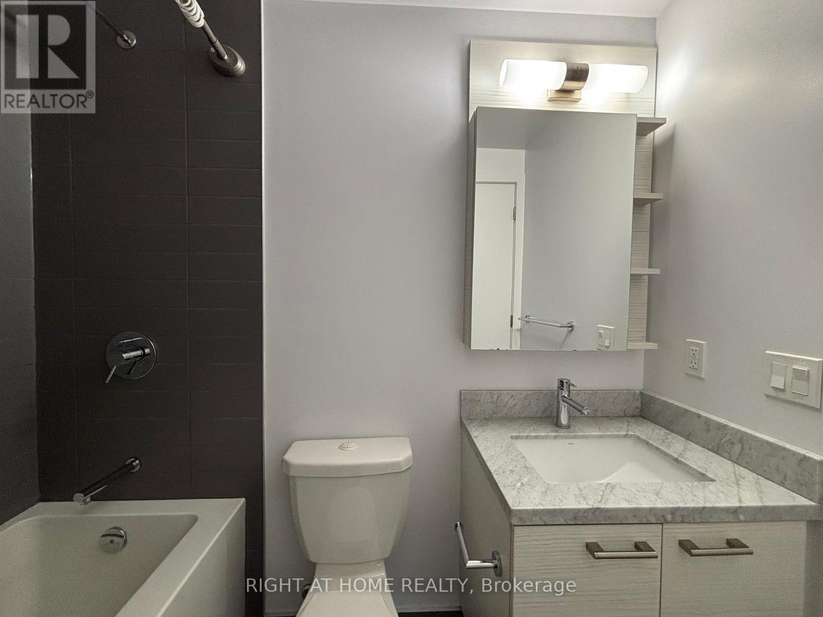 1205 - 2221 Yonge Street, Toronto, Ontario  M4S 2B4 - Photo 9 - C13853352