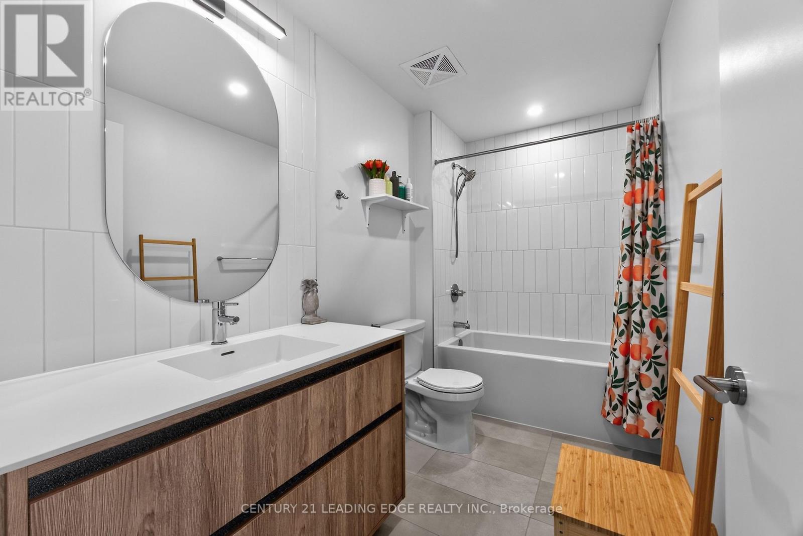 1010 - 8 Beverley Glen Boulevard, Vaughan, Ontario  L4J 0L5 - Photo 18 - N13863008