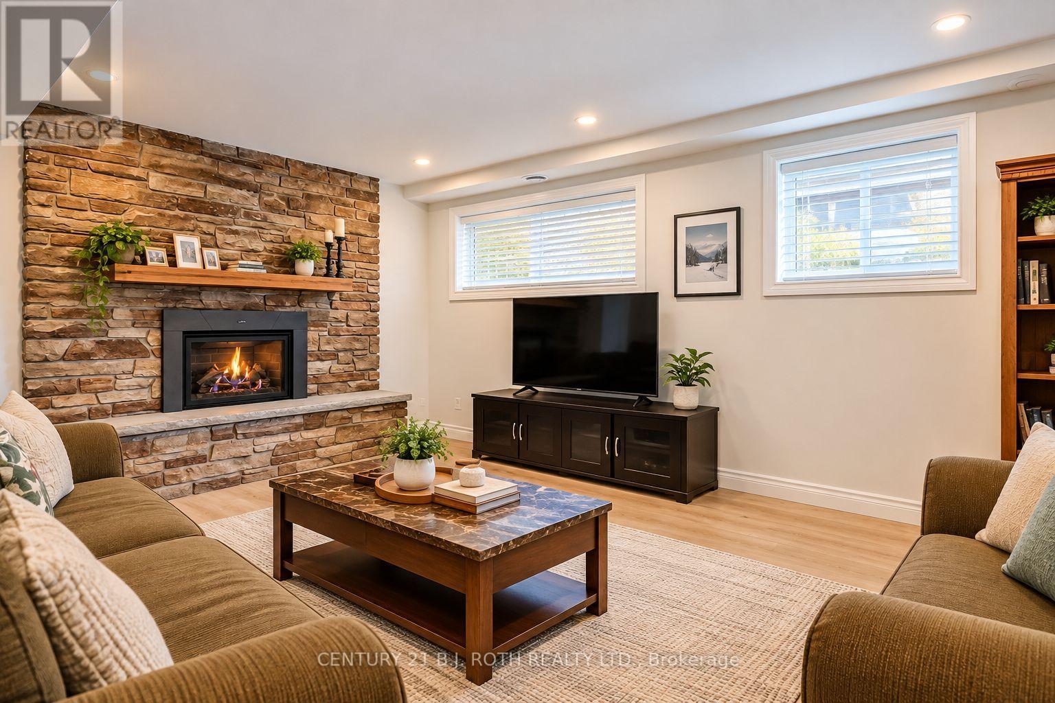 93 Grove Street E, Barrie (Wellington), Ontario  L4M 5G2 - Photo 22 - S13862906