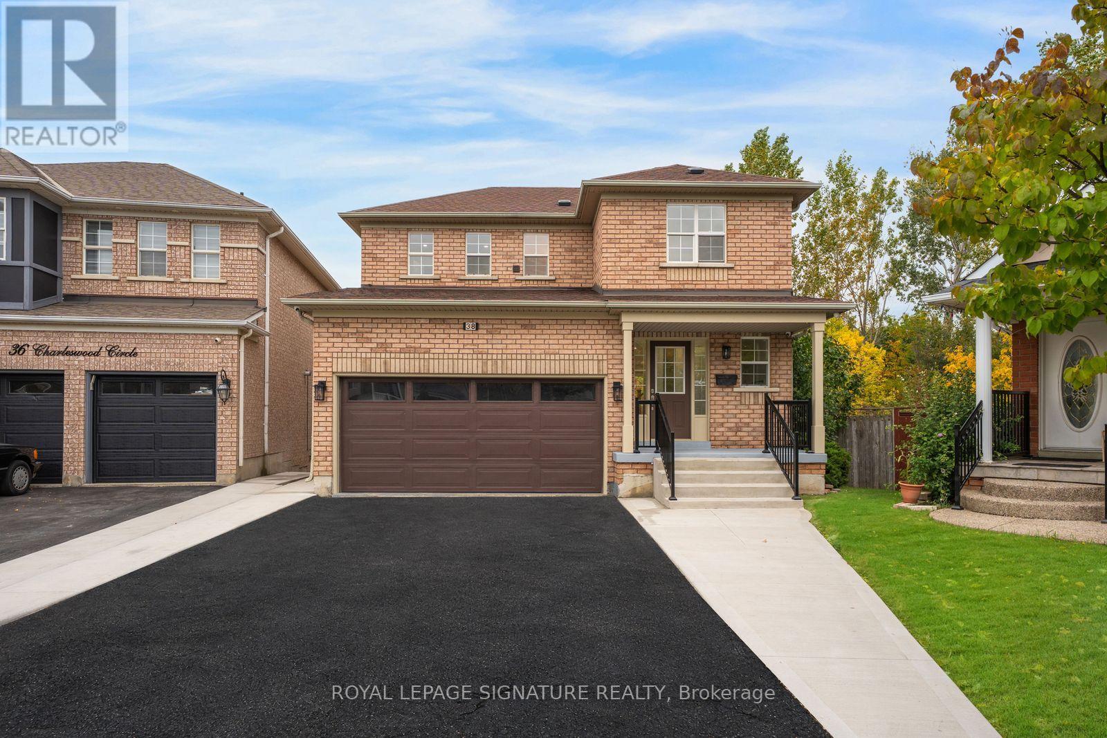 38 CHARLESWOOD CIRCLE, Brampton, Ontario