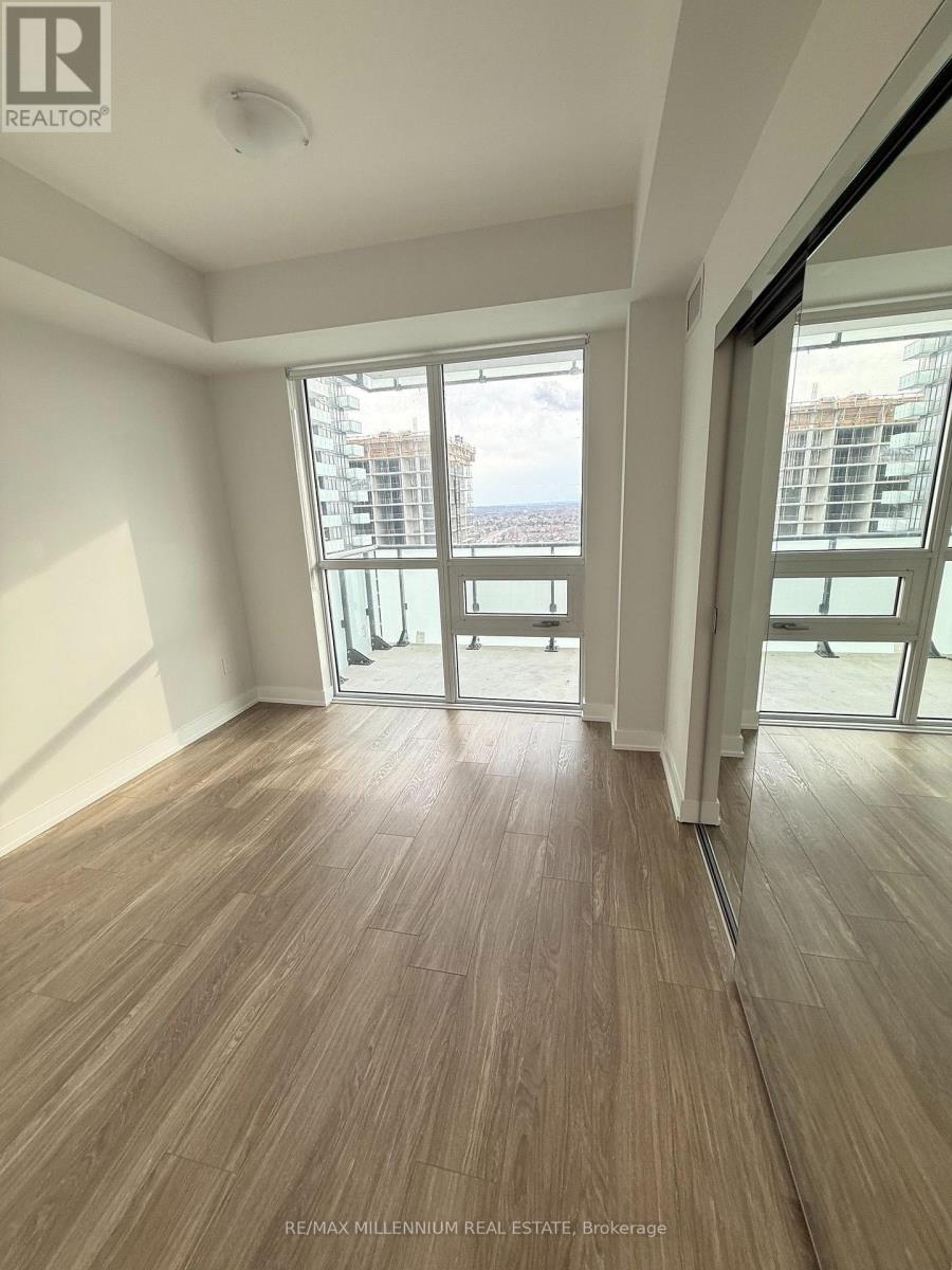 1607 - 430 Square One Drive, Mississauga, Ontario  L5B 0L6 - Photo 10 - W13862930