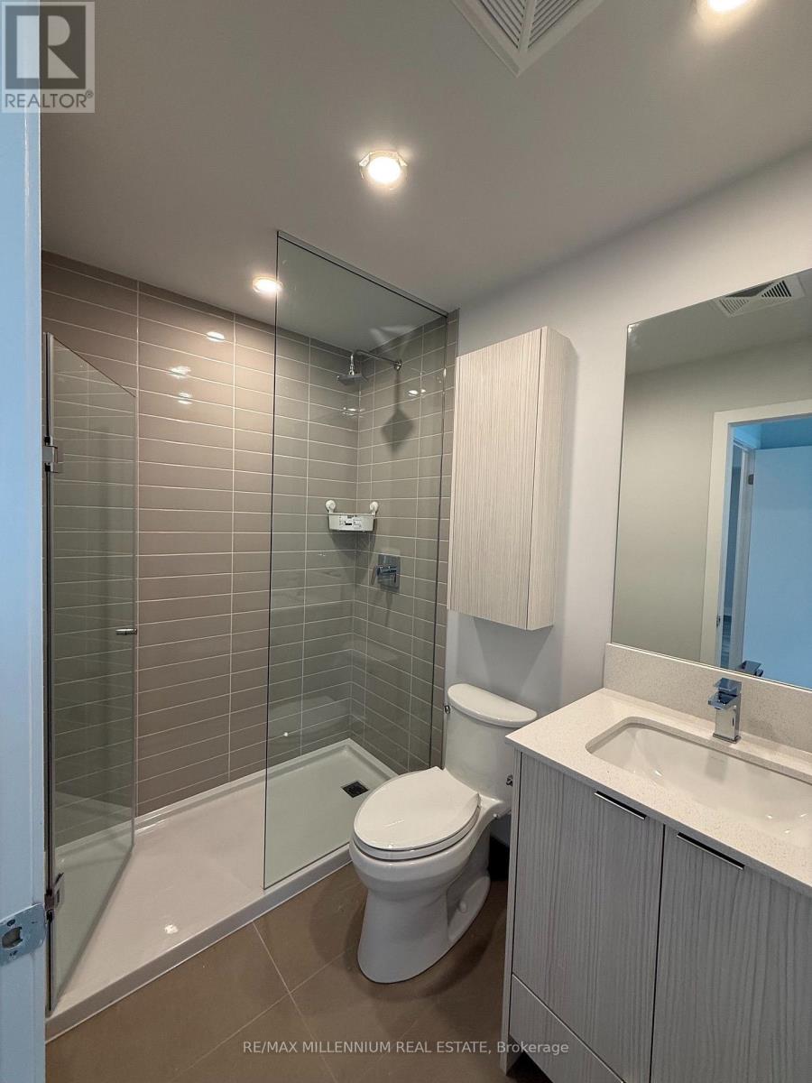 1607 - 430 Square One Drive, Mississauga, Ontario  L5B 0L6 - Photo 11 - W13862930