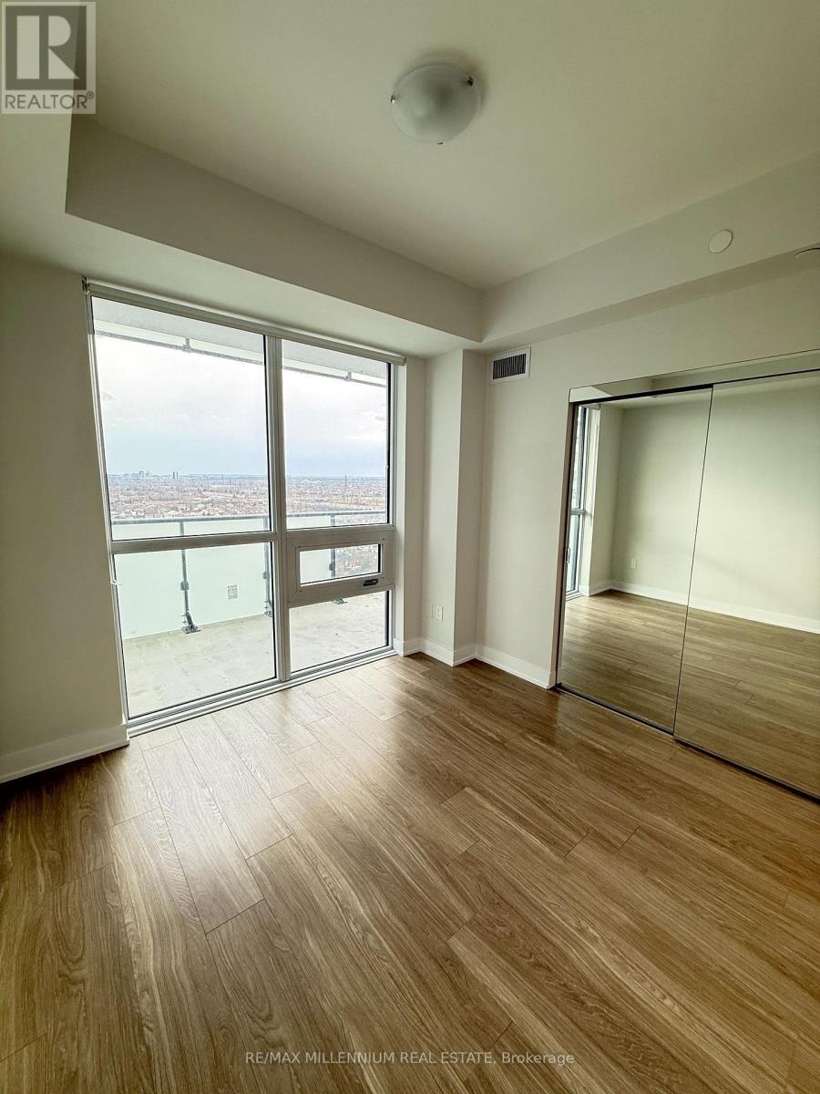 1607 - 430 Square One Drive, Mississauga, Ontario  L5B 0L6 - Photo 12 - W13862930