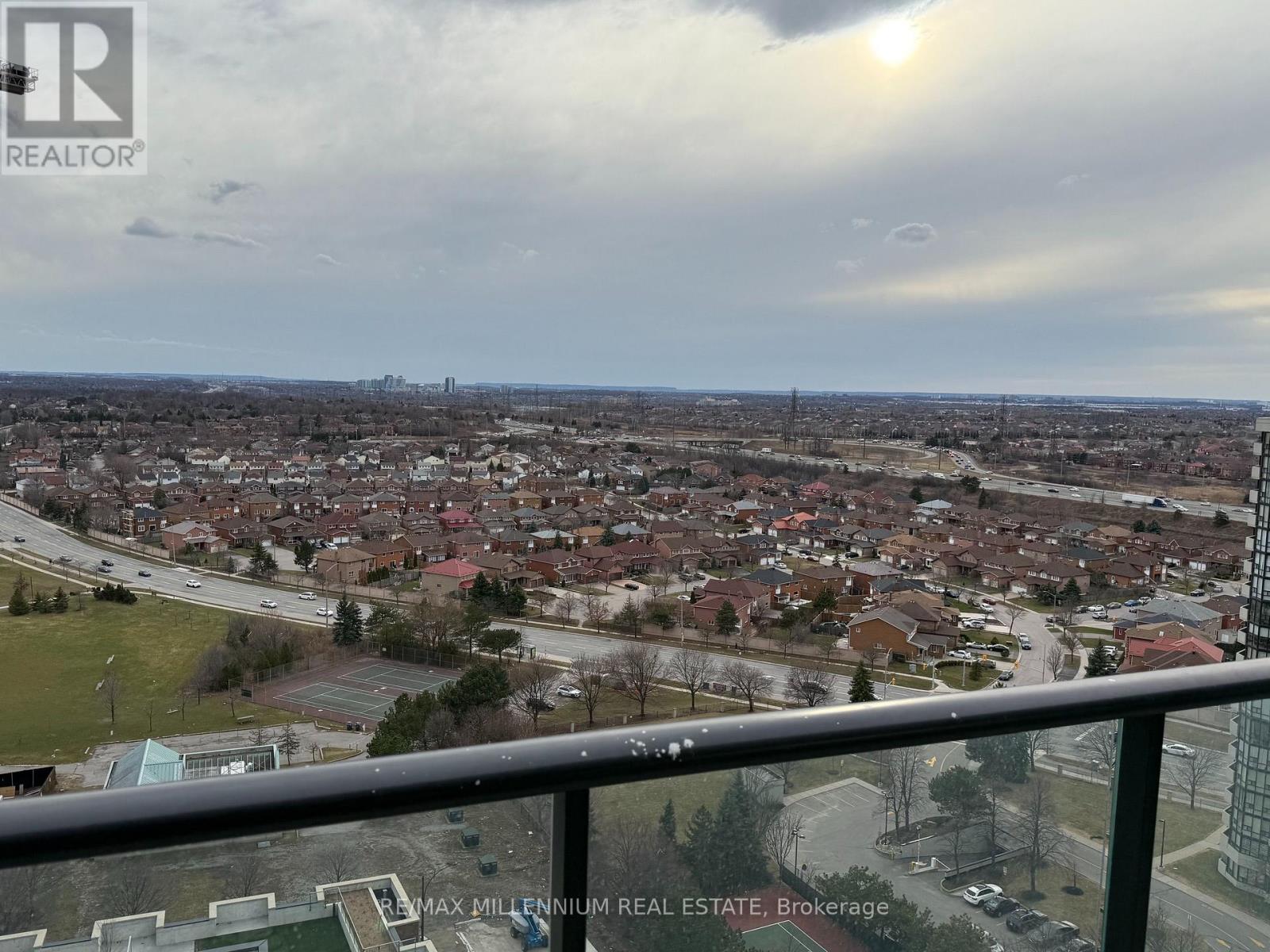 1607 - 430 Square One Drive, Mississauga, Ontario  L5B 0L6 - Photo 14 - W13862930