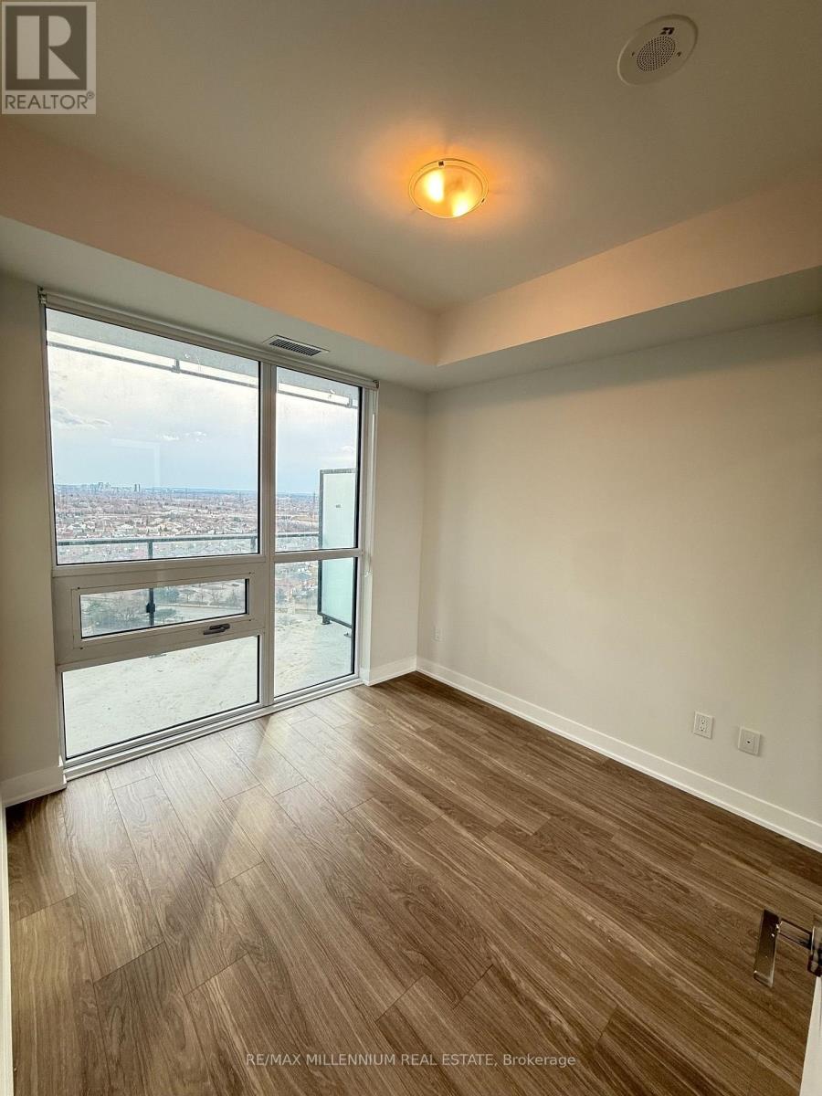 1607 - 430 Square One Drive, Mississauga, Ontario  L5B 0L6 - Photo 6 - W13862930