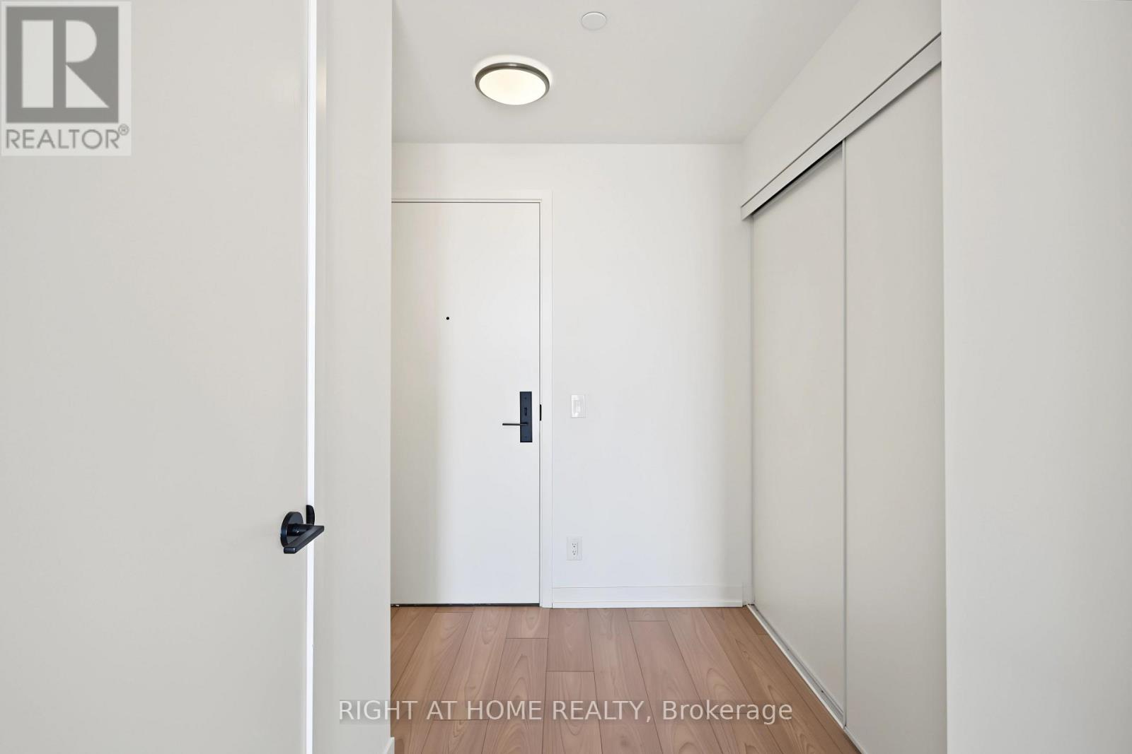 619 - 285 Dufferin Street, Toronto, Ontario  M6K 1E6 - Photo 6 - W13862940