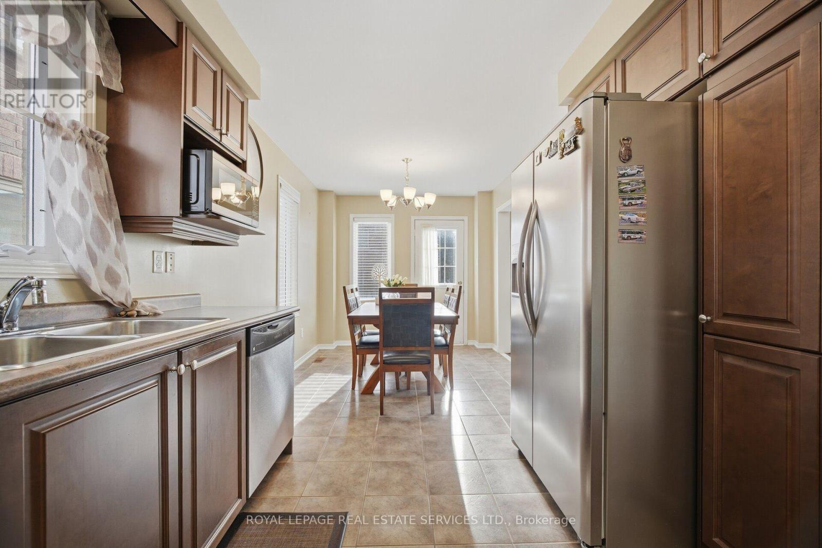 332 Duncan Lane N, Milton, Ontario  L9T 7A6 - Photo 19 - W13863024