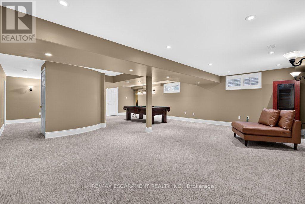 4278 Clubview Drive, Burlington, Ontario  L7M 4X1 - Photo 35 - W13863134