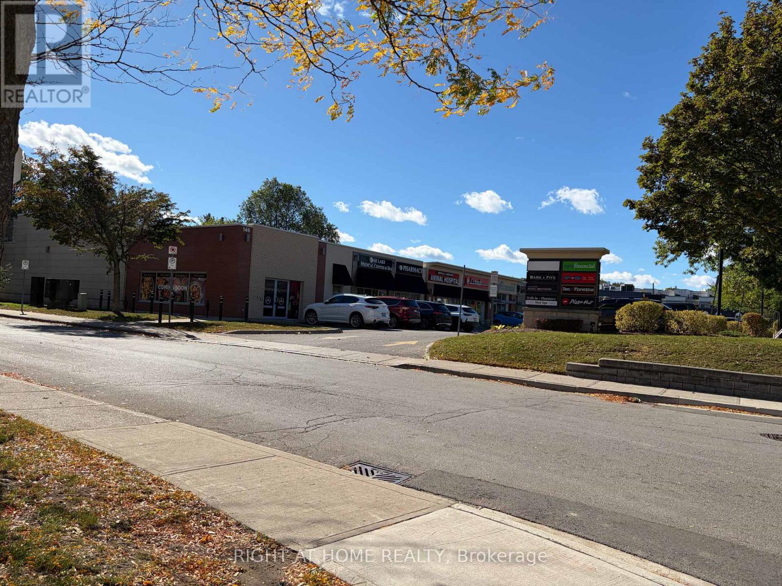 122 Lakeshore Road W, Oakville, Ontario  L6K 1E3 - Photo 19 - W13863150
