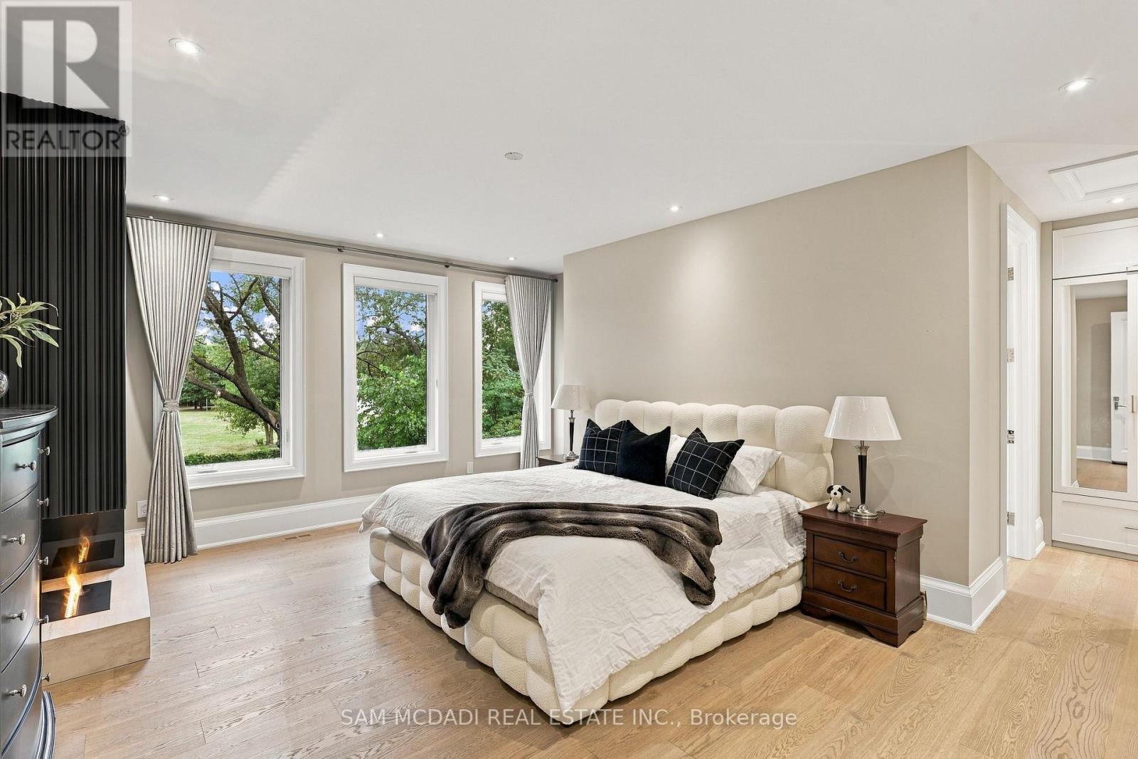 902 Parkland Avenue, Mississauga, Ontario  L5H 3H1 - Photo 23 - W13863158