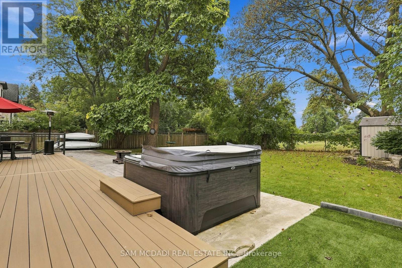 902 Parkland Avenue, Mississauga, Ontario  L5H 3H1 - Photo 46 - W13863158