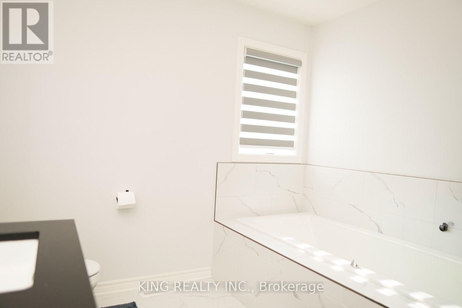 24 Welch Court, St. Thomas, Ontario  N5R 0M1 - Photo 24 - X13862878
