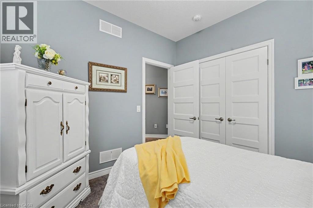 49 Campbell Street, Thorold, Ontario  L2V 0E5 - Photo 10 - 40868916