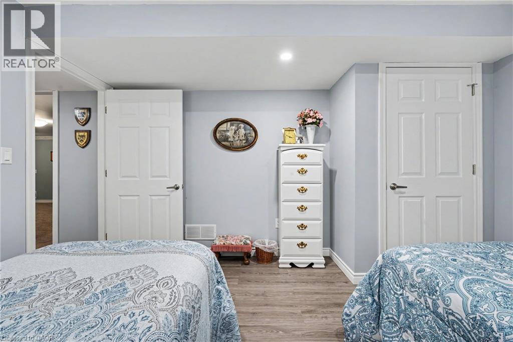 49 Campbell Street, Thorold, Ontario  L2V 0E5 - Photo 32 - 40868916