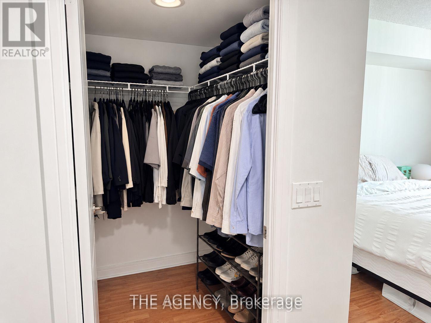 1711 - 35 Bales Avenue, Toronto, Ontario  M2N 4S9 - Photo 4 - C13862320