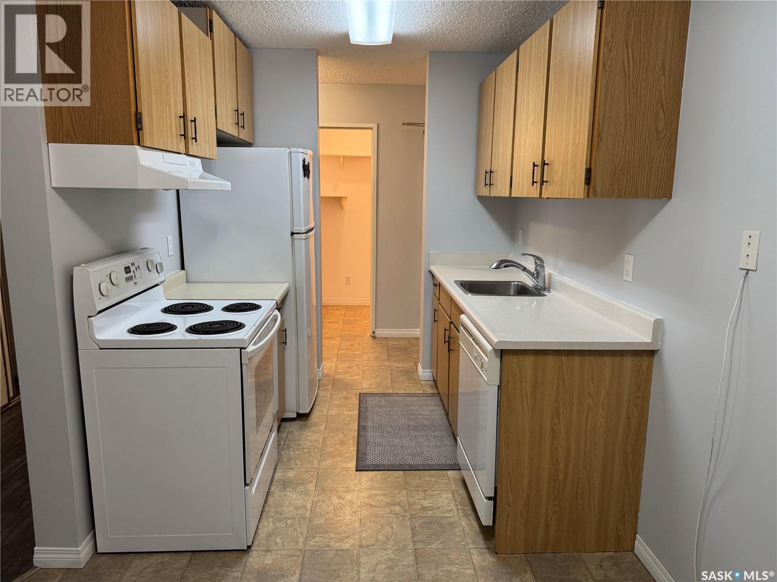 118 310 Stillwater Drive, Saskatoon, Saskatchewan  S7J 4H7 - Photo 8 - SK047722