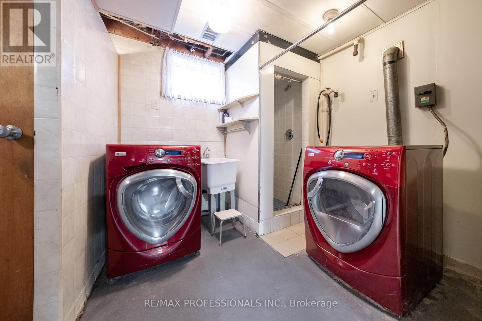 228 Eileen Avenue, Toronto, Ontario  M6N 1W1 - Photo 28 - W13863120