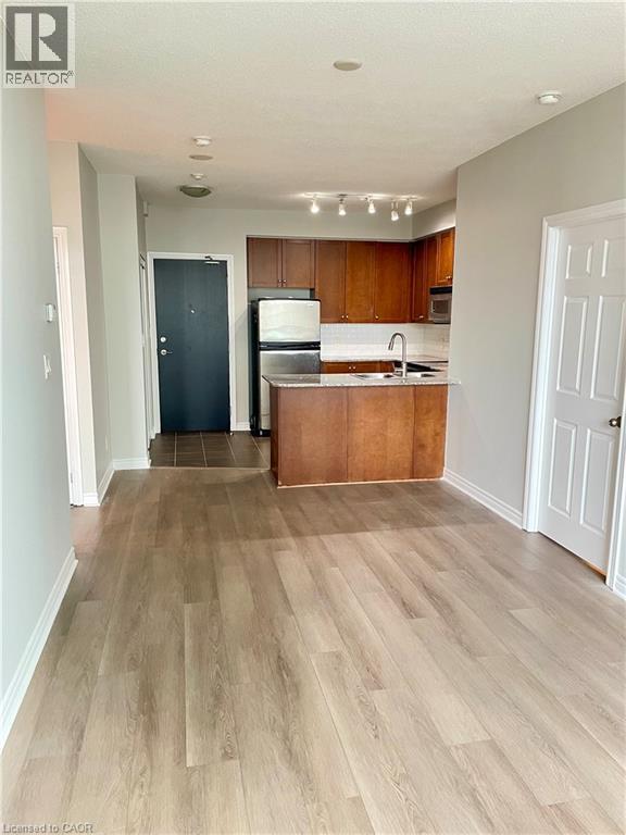 3504 Hurontario Street Unit# 506, Mississauga, Ontario  L5B 0B9 - Photo 3 - 40869109