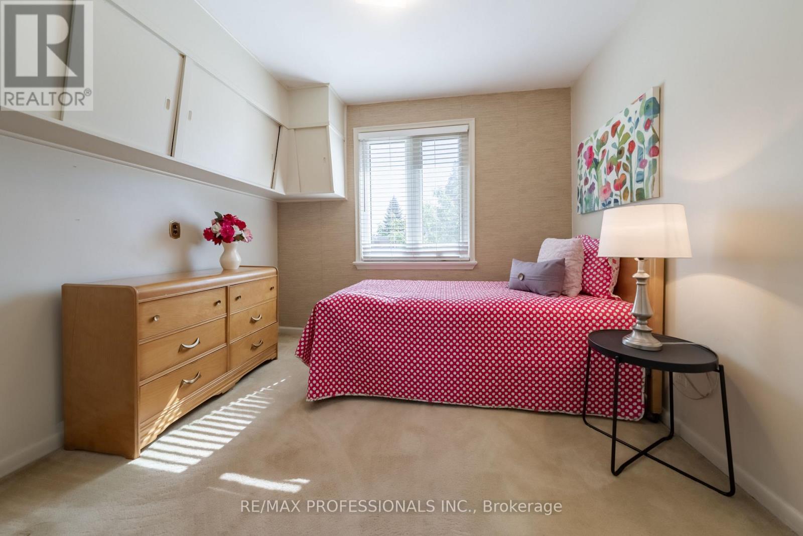 228 Eileen Avenue, Toronto, Ontario  M6N 1W1 - Photo 19 - W13863120