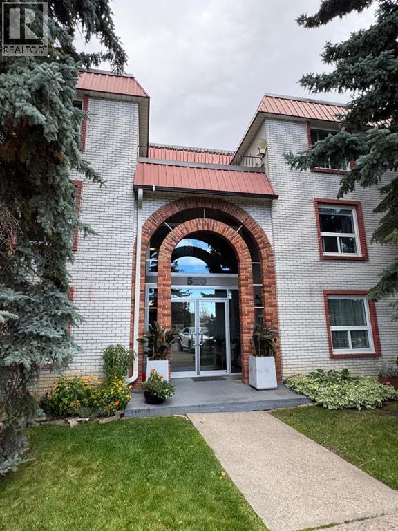 202, 520 Cedar Crescent Sw, Calgary, Alberta  T3C 2Y8 - Photo 1 - A2350139