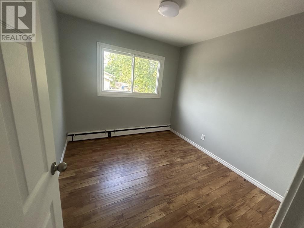 229 Upton Rd, Sault Ste. Marie, Ontario  P6B 3C9 - Photo 11 - SM262440