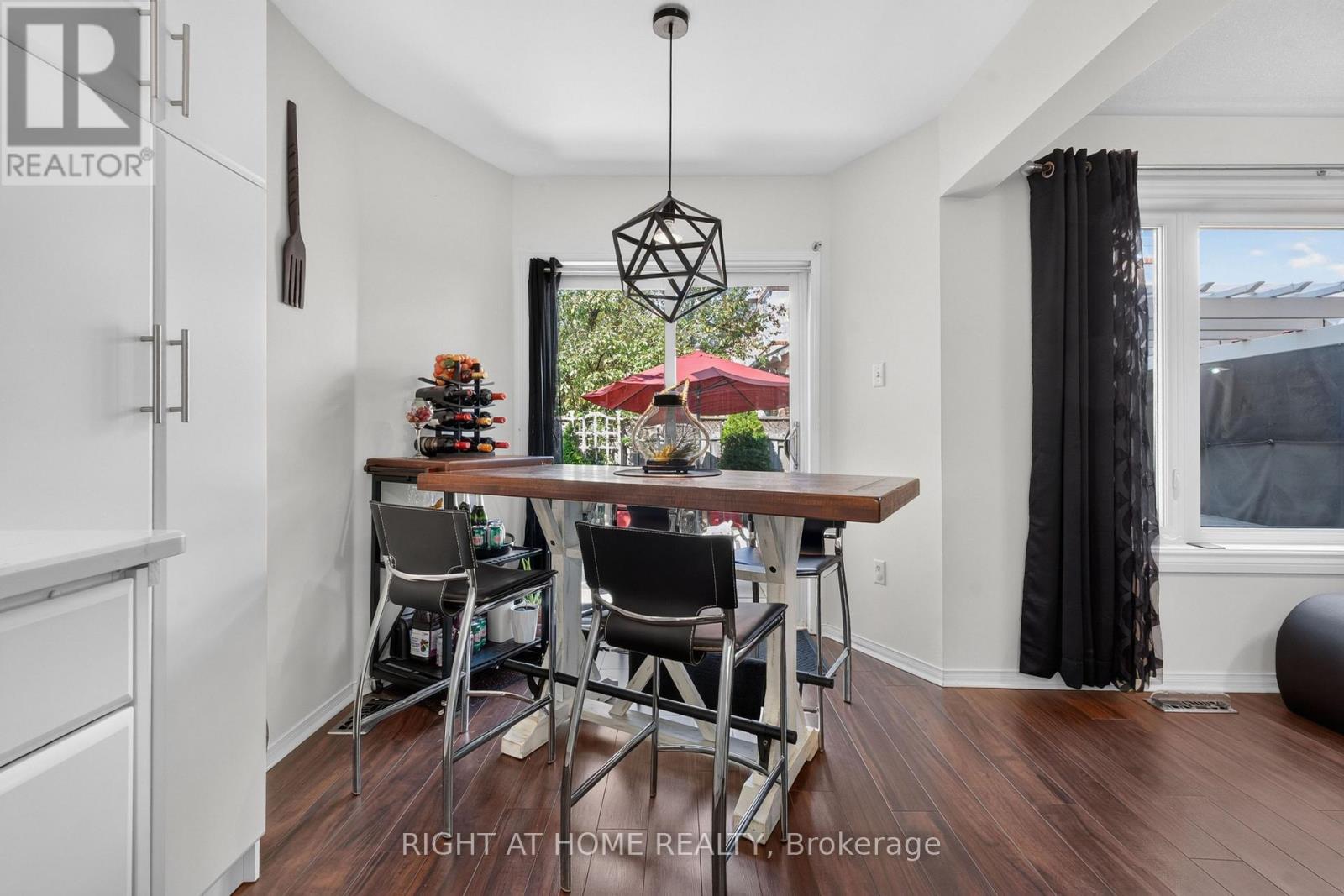 34 Gilgorm Road, Brampton, Ontario  L6X 4P5 - Photo 9 - W13861946