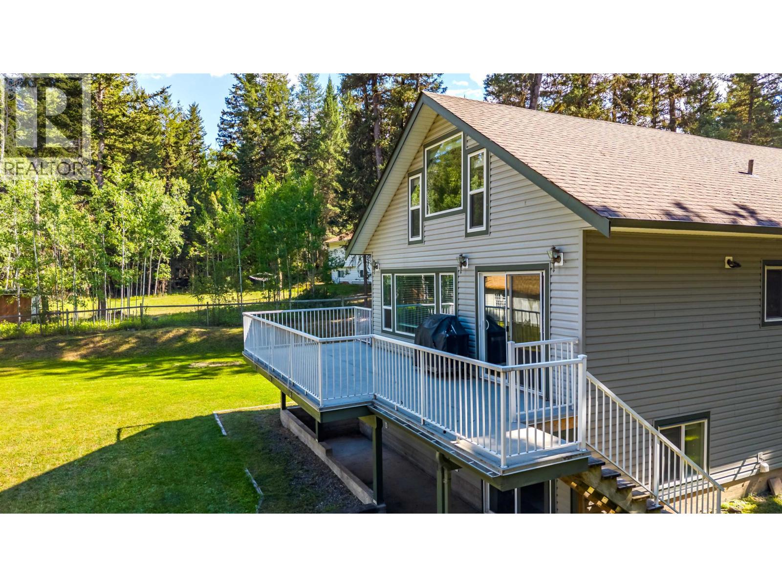 4931 Kyllo Road, 108 Mile Ranch, British Columbia  V0K 2Z0 - Photo 2 - R3172397