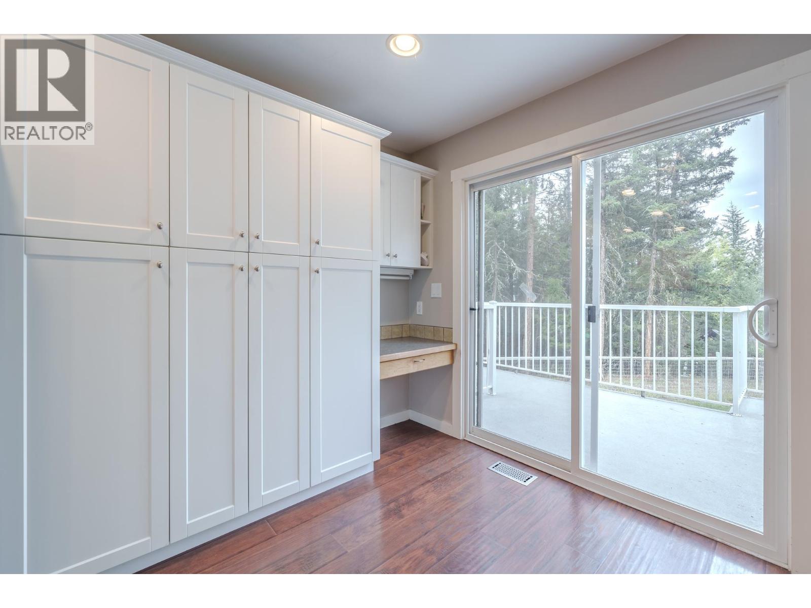 4931 Kyllo Road, 108 Mile Ranch, British Columbia  V0K 2Z0 - Photo 21 - R3172397
