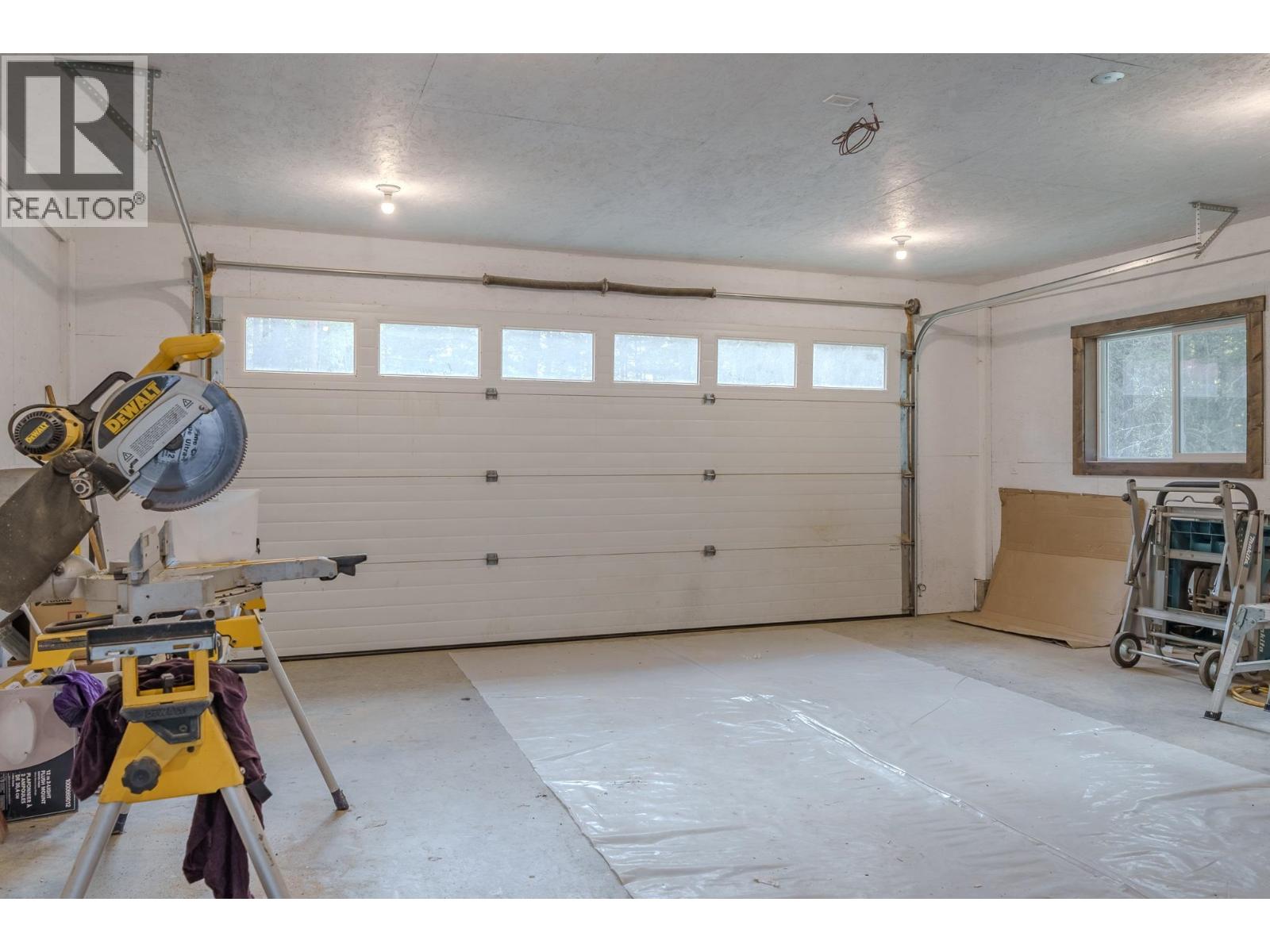 4931 Kyllo Road, 108 Mile Ranch, British Columbia  V0K 2Z0 - Photo 33 - R3172397