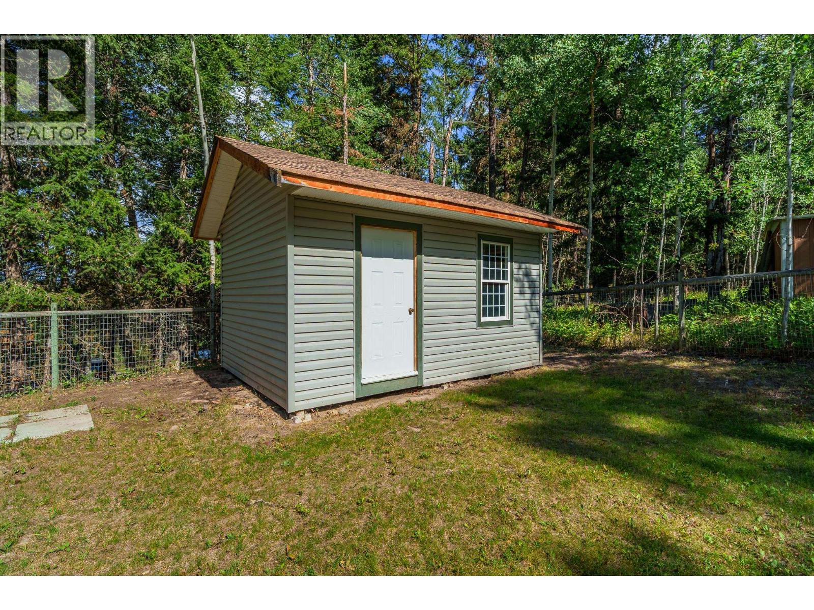 4931 Kyllo Road, 108 Mile Ranch, British Columbia  V0K 2Z0 - Photo 36 - R3172397