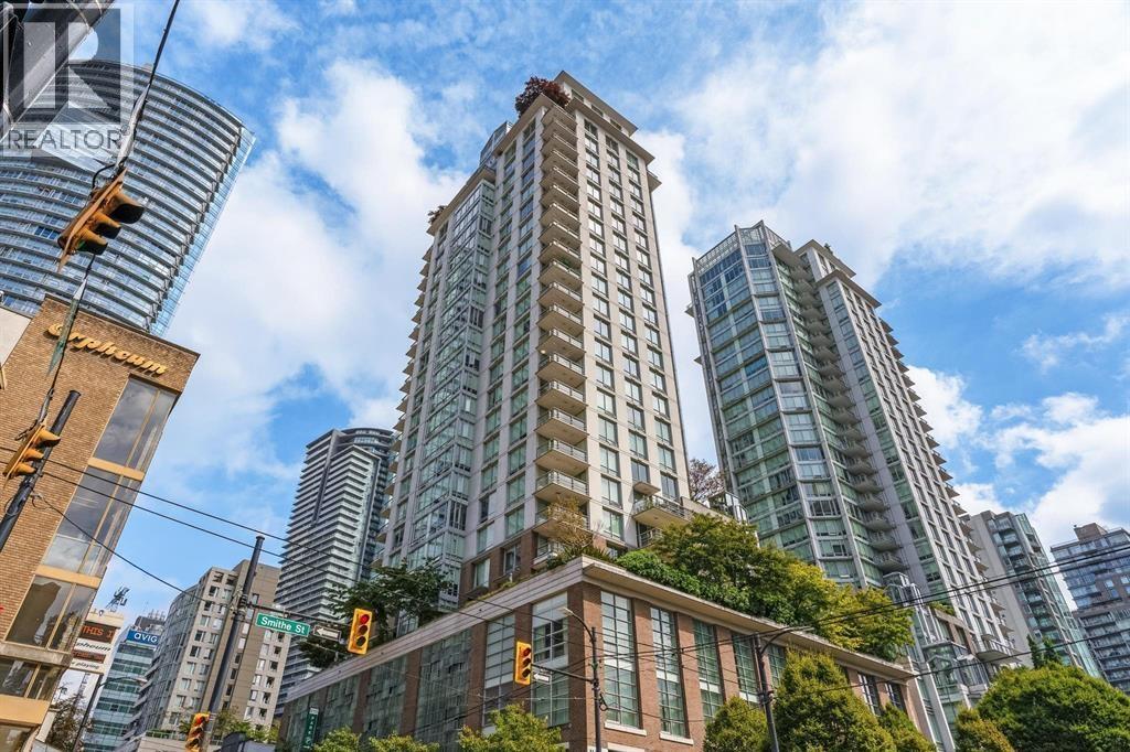 701 565 Smithe Street, Vancouver, British Columbia  V6B 0E4 - Photo 1 - R3172064