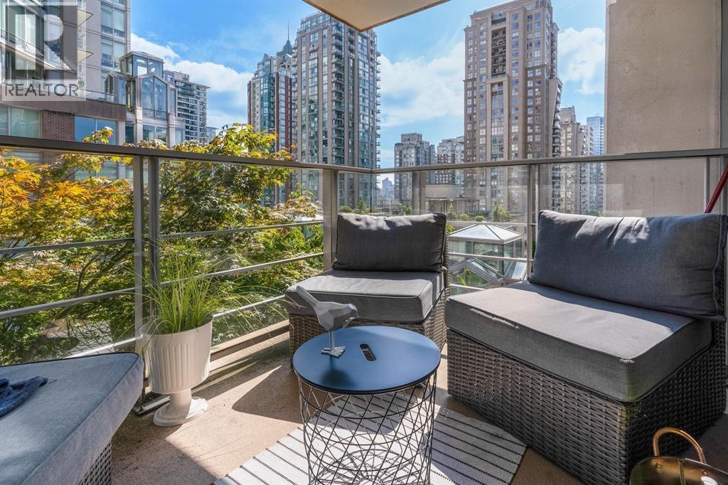 701 565 Smithe Street, Vancouver, British Columbia  V6B 0E4 - Photo 9 - R3172064
