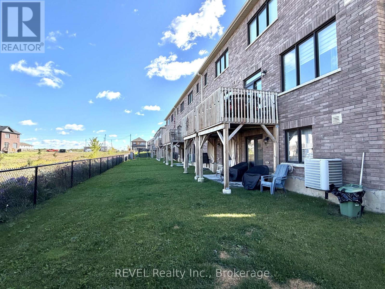 35 Vanilla Trail, Thorold, Ontario  L2V 0K6 - Photo 18 - X13863174
