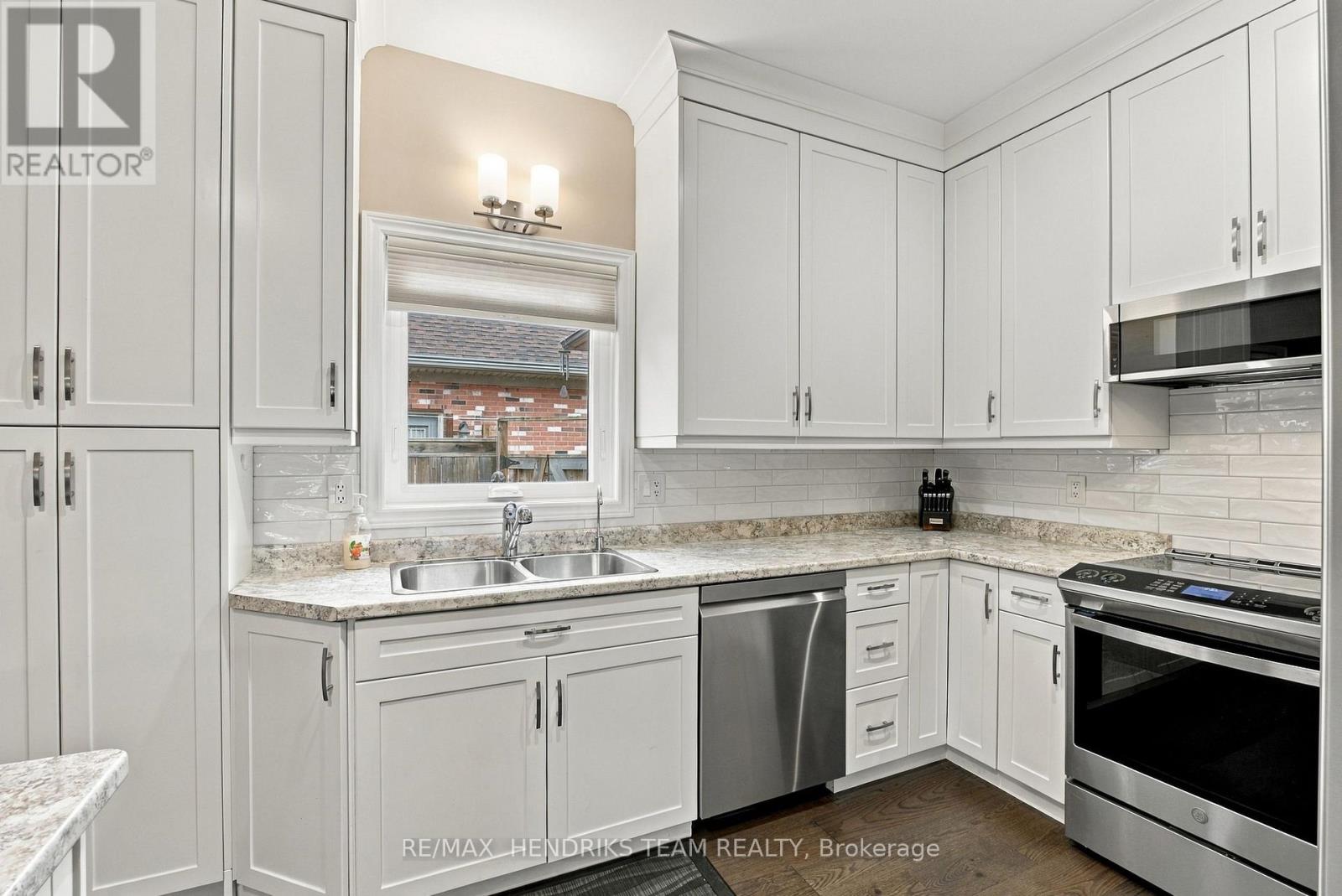 13 Timber Lane, St. Catharines (Lakeport), Ontario L2N 7R7 - Photo 13 - X13863210
