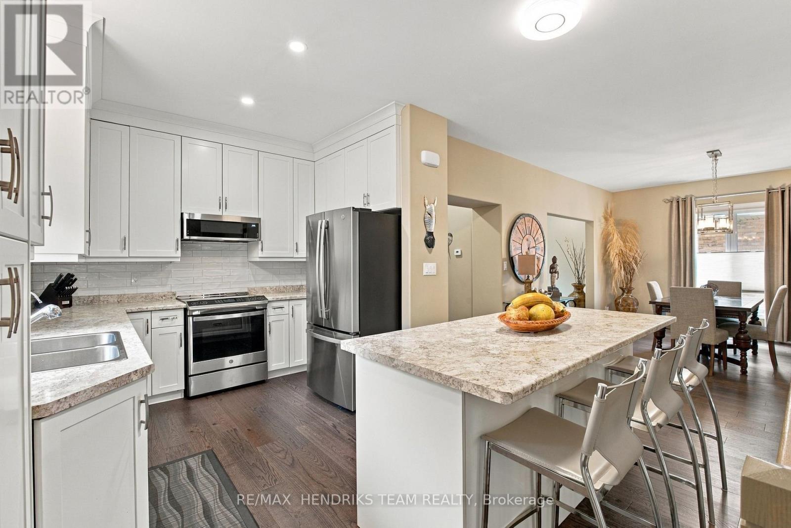 13 Timber Lane, St. Catharines (Lakeport), Ontario L2N 7R7 - Photo 15 - X13863210
