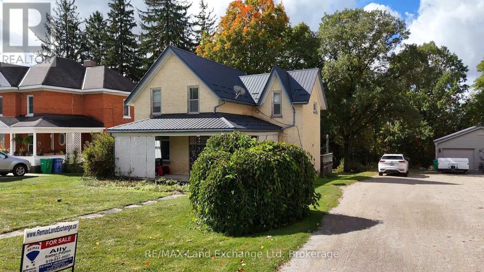 126 Diagonal Road, North Huron, Ontario  N0G 2W0 - Photo 3 - X13853834