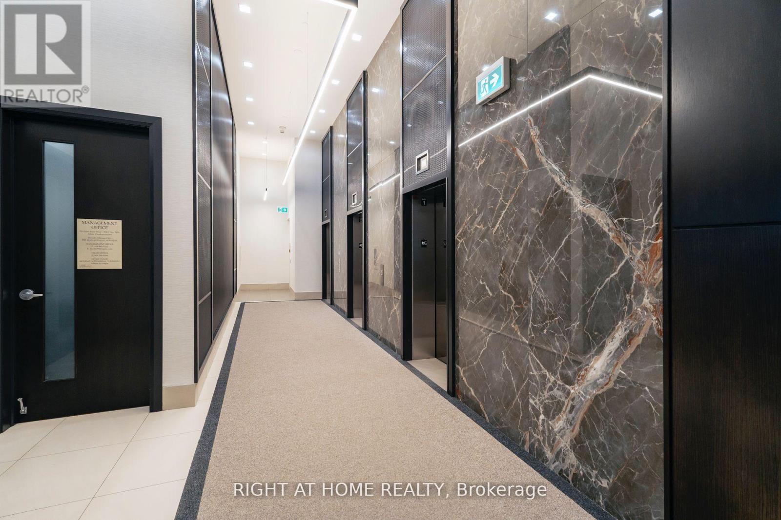918 - 23 Glebe Road W, Toronto, Ontario  M5P 0A1 - Photo 19 - C13863206