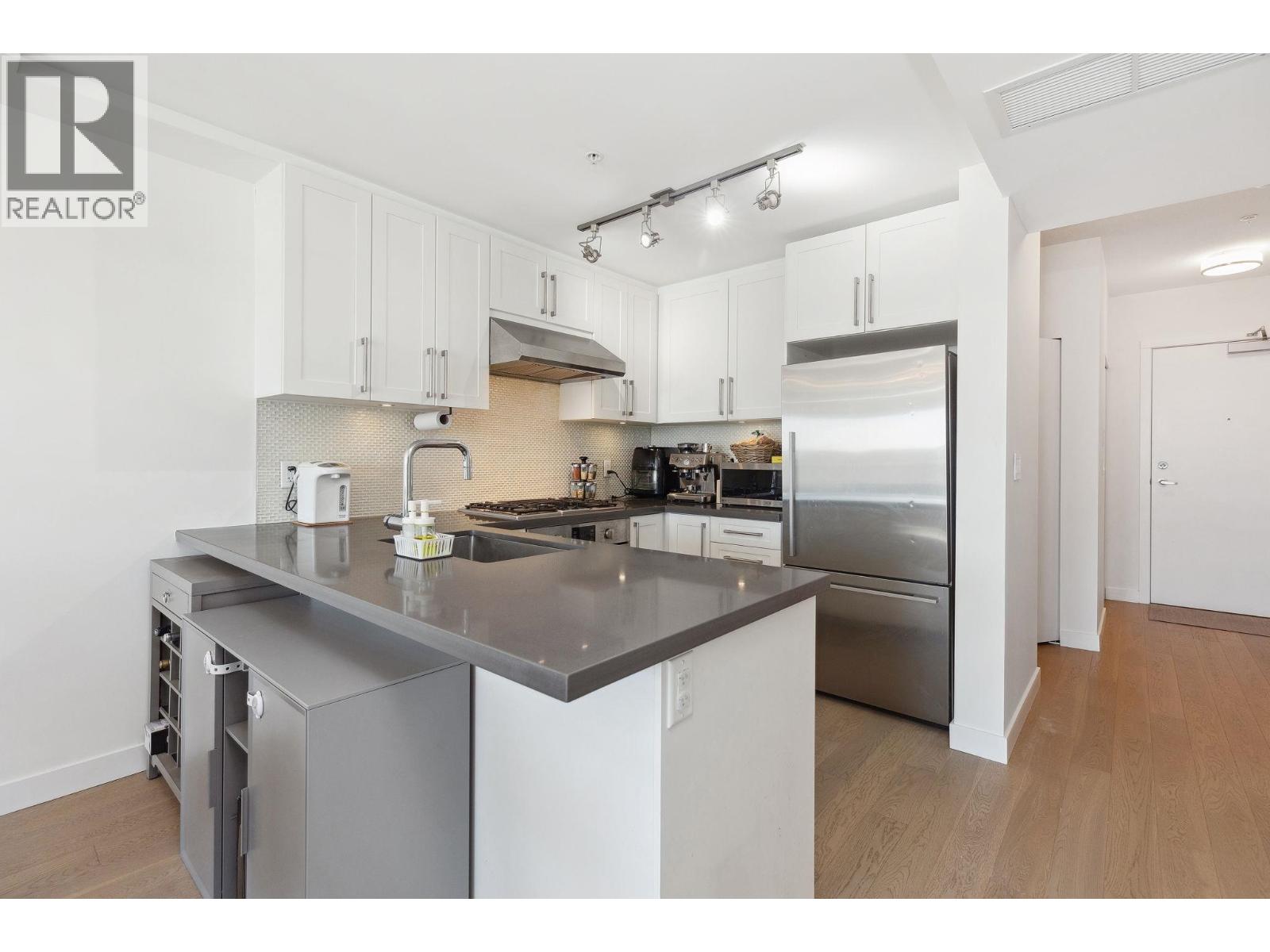 417 10177 River Drive, Richmond, British Columbia  V6X 0S2 - Photo 6 - R3172292